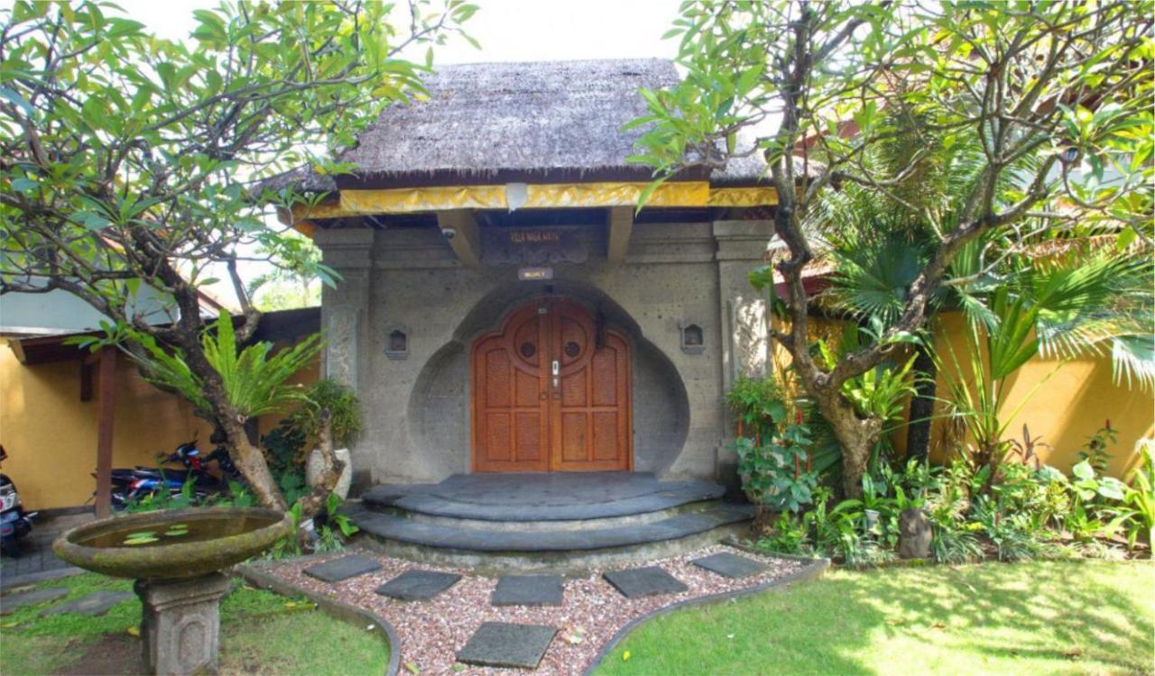 Villa Naga Maya Legian Exteriör bild
