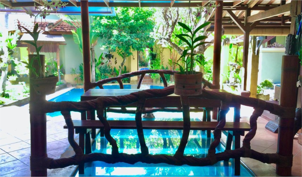 Villa Naga Maya Legian Exteriör bild