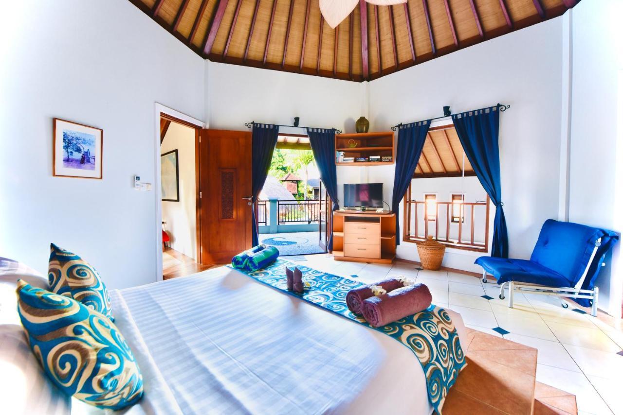 Villa Naga Maya Legian Exteriör bild