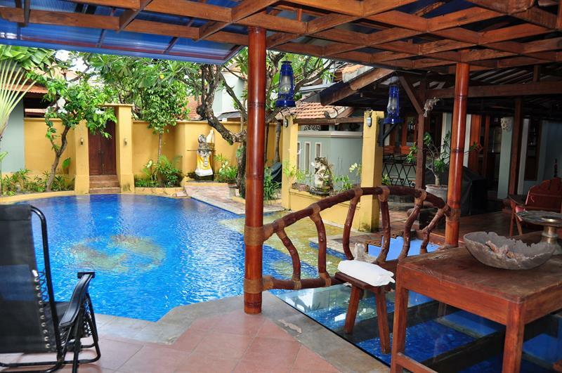 Villa Naga Maya Legian Exteriör bild